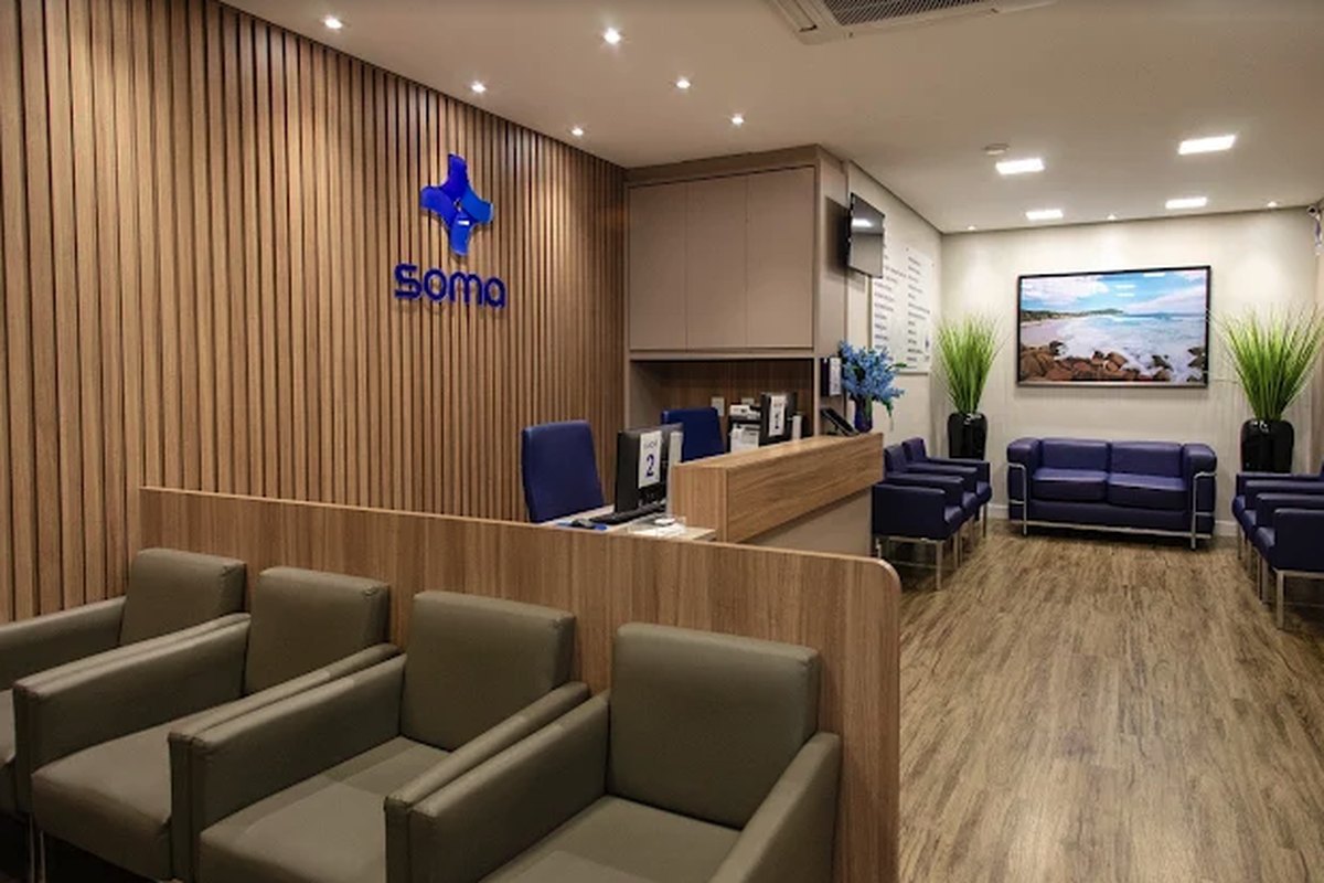 Recepção da Clínica Soma, no Baía Sul Medical Center